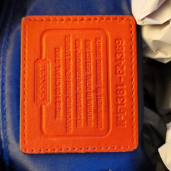 Coach Bag - Picture 7 of 11